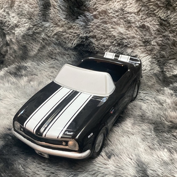 CHEVROLET CAMARO SS 1967 CERAMIC
CAR TELEFLORA GIFT - Picture 2 of 16